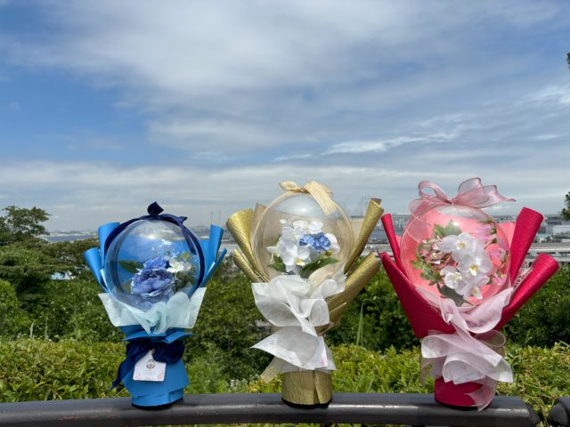 画像：cocokara フラワーバルーン