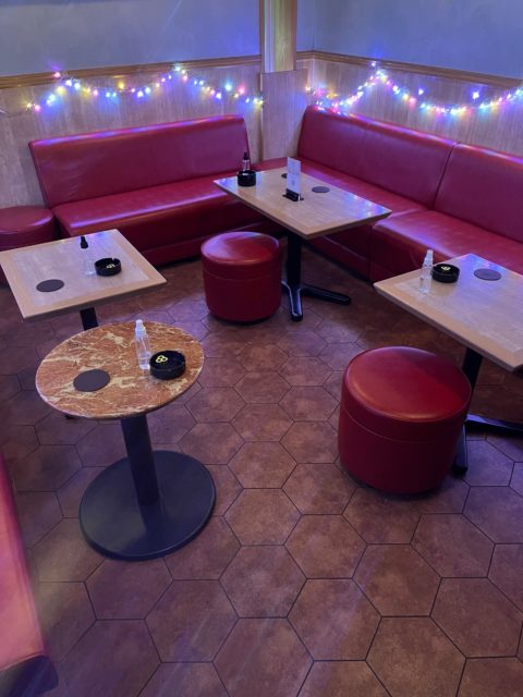 画像：カラオケバーnico